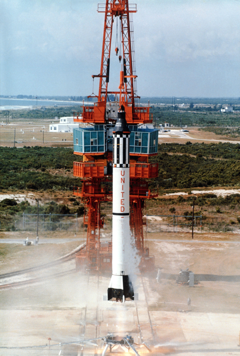Illustration for article titled Behind the Scenes of the First Crewed American Spaceflight